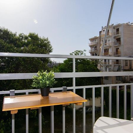 Studio 48, Cozy Apartment In Kalamata City Center Kültér fotó